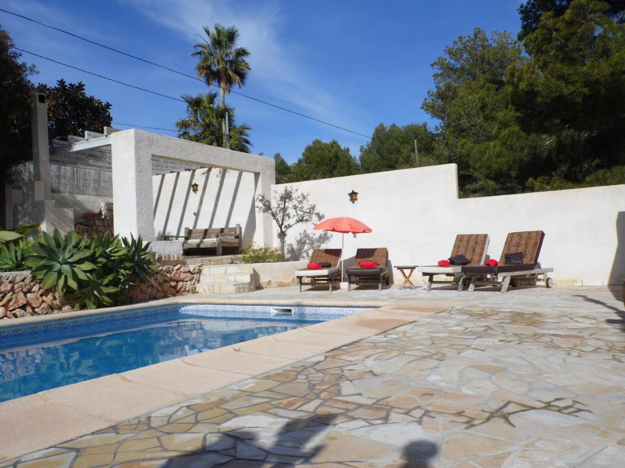 Villa Benavero Boutique Style Within Fenced Tropical Garden Calpe Exterior photo